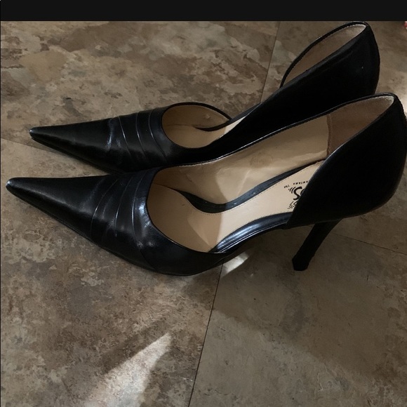 Kitten heels pointed toe black pumps - Picture 2 of 3